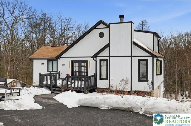 319 Ramblebush Road, Stroud Twp, PA 18360