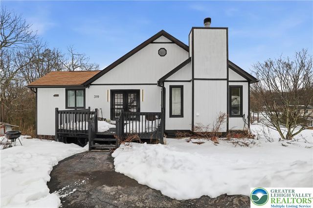 319 Ramblebush Road, Stroud Twp, PA 18360