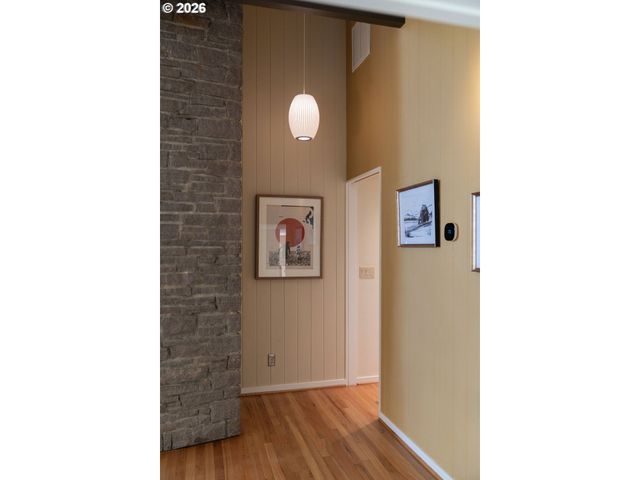 3060 Sw WESTWOOD Dr, Portland, OR 97225