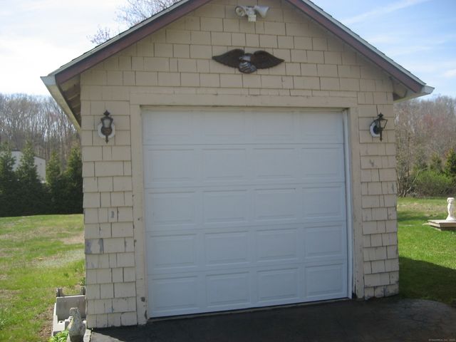 123 Taftville Occum Road, Norwich, CT 06360