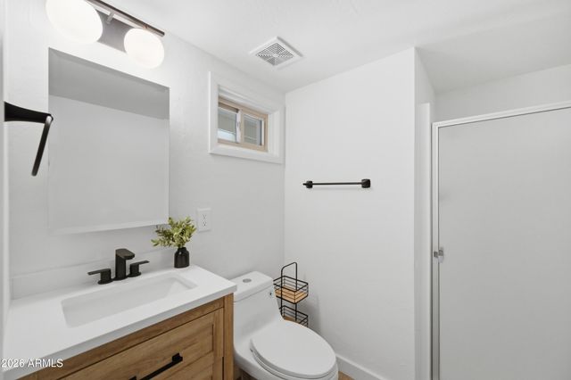 1125 E KALER Drive, Phoenix, AZ 85020