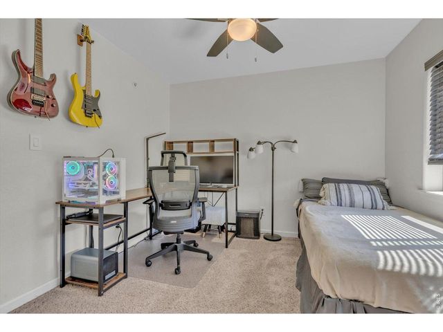 3660 W 25th St 402, Greeley, CO 80634