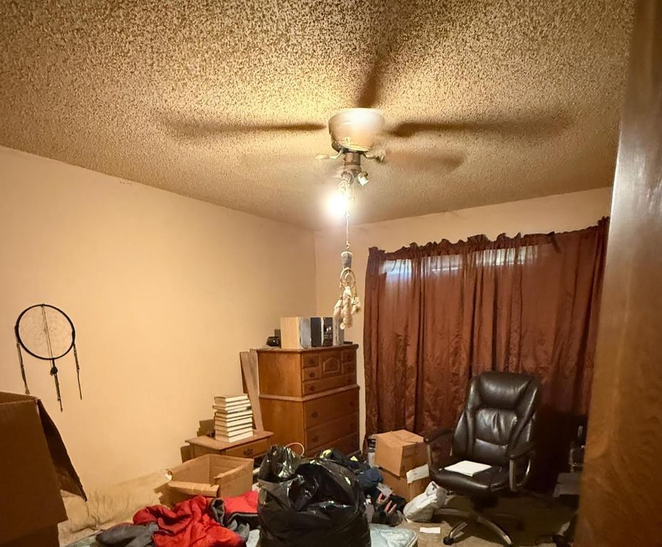 Image 44 of property listing at 742 S Park Circle Drive, Fresno, CA 93727