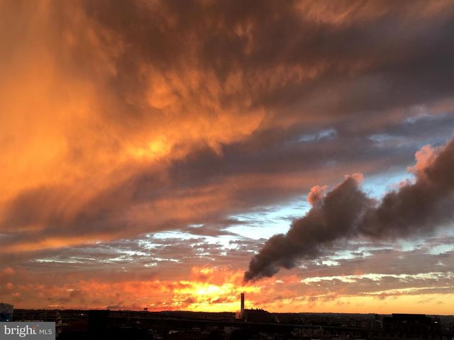 1628 S CHARLES ST, Baltimore, MD 21230