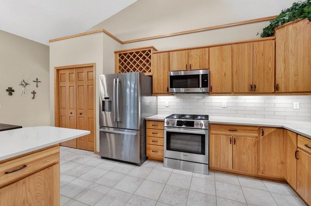 148 Fawn Court, Oregon, WI 53575