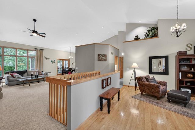 148 Fawn Court, Oregon, WI 53575