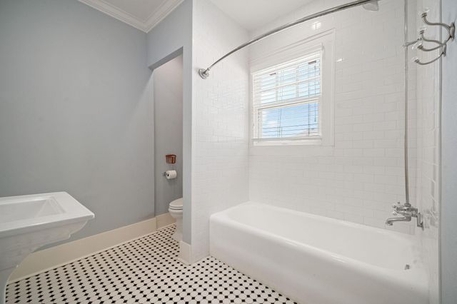 1606 Rosenberg Street, Galveston, TX 77550