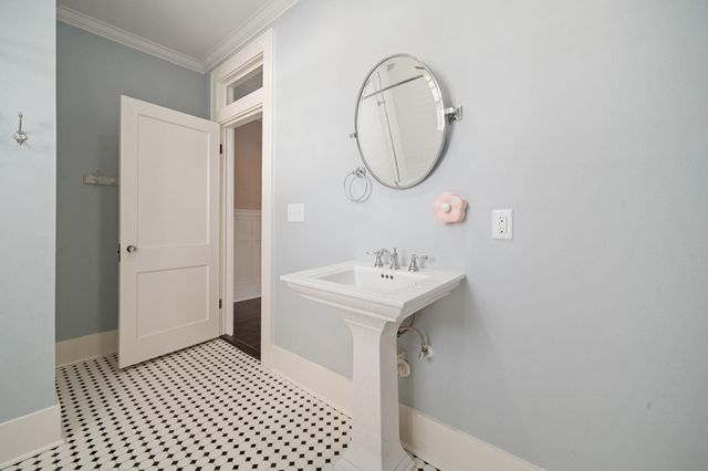 1606 Rosenberg Street, Galveston, TX 77550