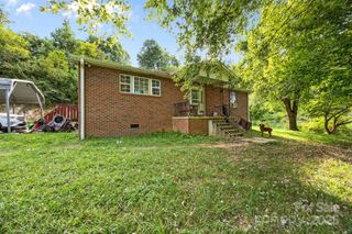 590 Sweetwater Road, Marshall, NC 28753
