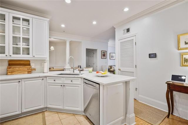 4100 Paces Walk SE 2206, Atlanta, GA 30339