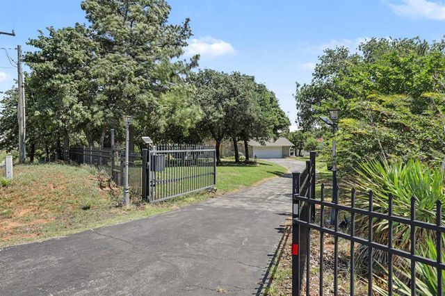 14900 S Hiwassee Road, Oklahoma City, OK 73165