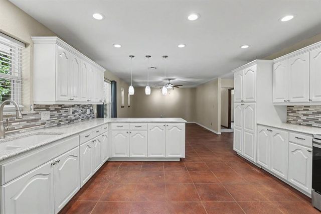 14900 S Hiwassee Road, Oklahoma City, OK 73165