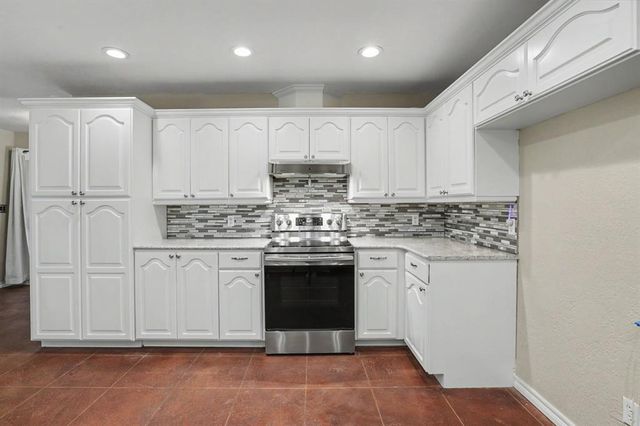 14900 S Hiwassee Road, Oklahoma City, OK 73165
