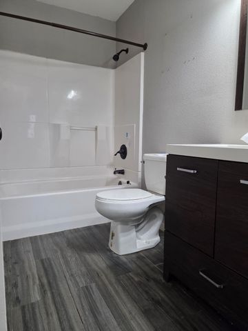 1005 Dayton Drive, Robinson, TX 76706