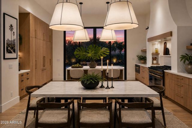 4120 N 44TH Place, Phoenix, AZ 85018