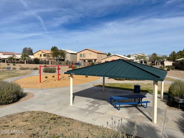 925 E Canyon Rock Road, San Tan Valley, AZ 85143