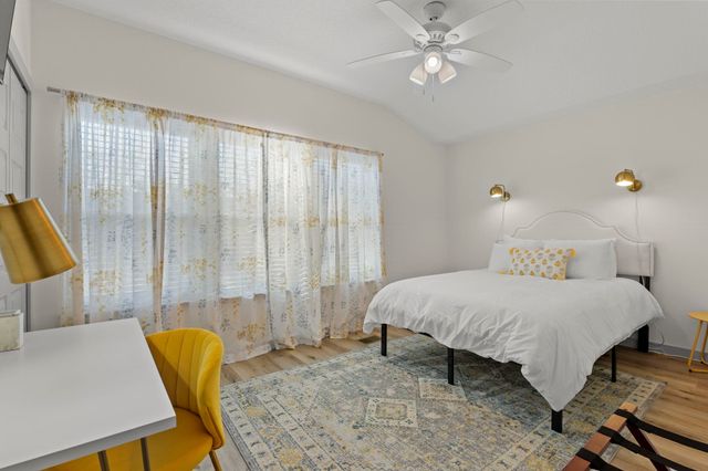 110 Moore, St Augustine, FL 32084
