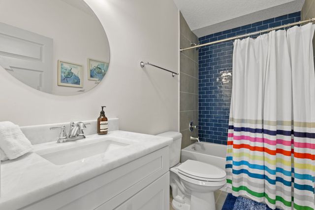 110 Moore, St Augustine, FL 32084