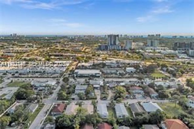 831 NW 1st Ave, Fort Lauderdale, FL 33311