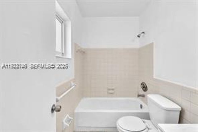 831 NW 1st Ave, Fort Lauderdale, FL 33311