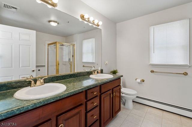 18 Fox Hollow Trl, Bernardsville Boro, NJ 07924