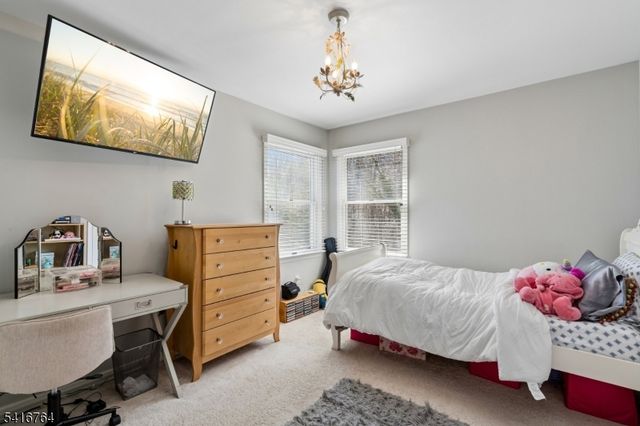 18 Fox Hollow Trl, Bernardsville Boro, NJ 07924