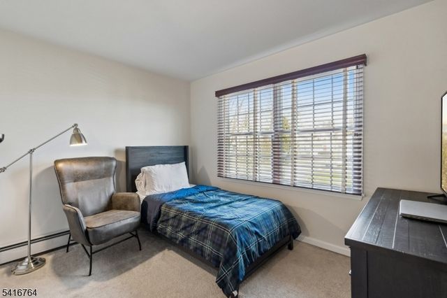 18 Fox Hollow Trl, Bernardsville Boro, NJ 07924