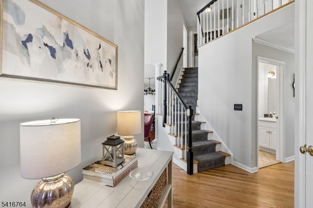 18 Fox Hollow Trl, Bernardsville Boro, NJ 07924