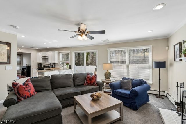 18 Fox Hollow Trl, Bernardsville Boro, NJ 07924