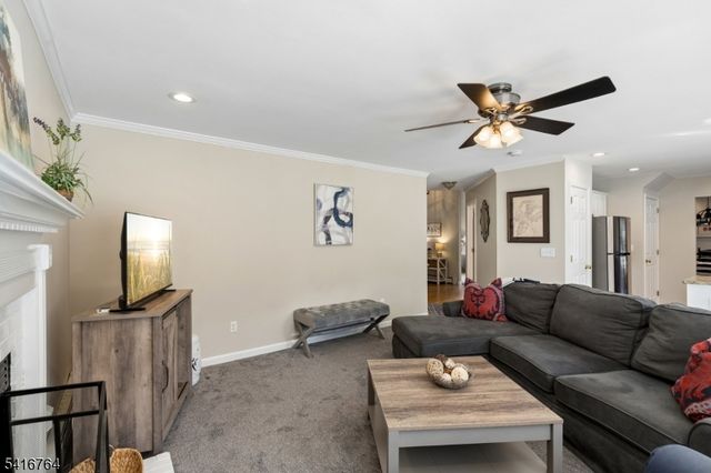 18 Fox Hollow Trl, Bernardsville Boro, NJ 07924