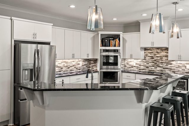 109 Sienna Lake Lane, Little Rock, AR 72210