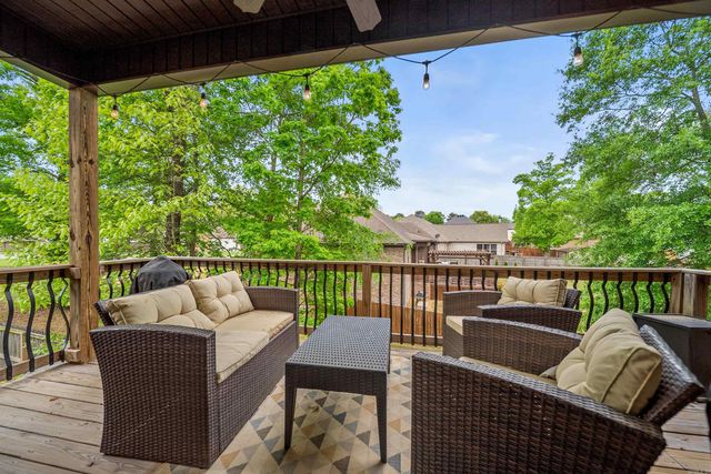 109 Sienna Lake Lane, Little Rock, AR 72210