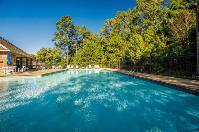 109 Sienna Lake Lane, Little Rock, AR 72210