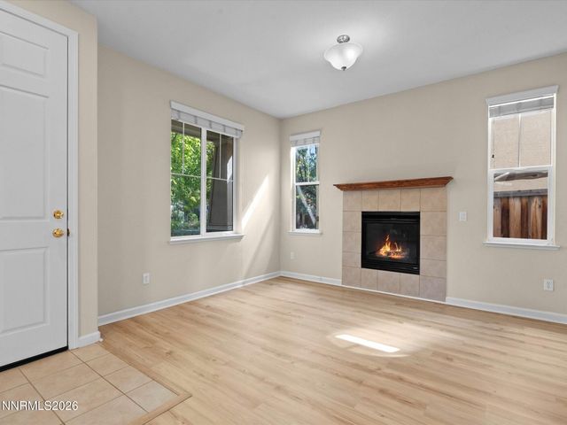 6707 S Gaja Loop, Sparks, NV 89436