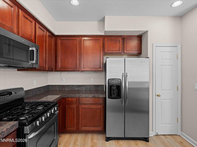 6707 S Gaja Loop, Sparks, NV 89436