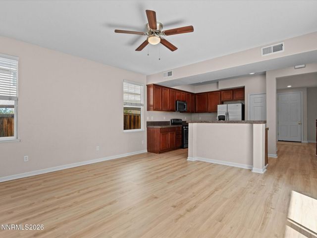 6707 S Gaja Loop, Sparks, NV 89436