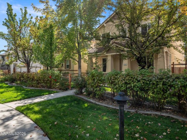 6707 S Gaja Loop, Sparks, NV 89436