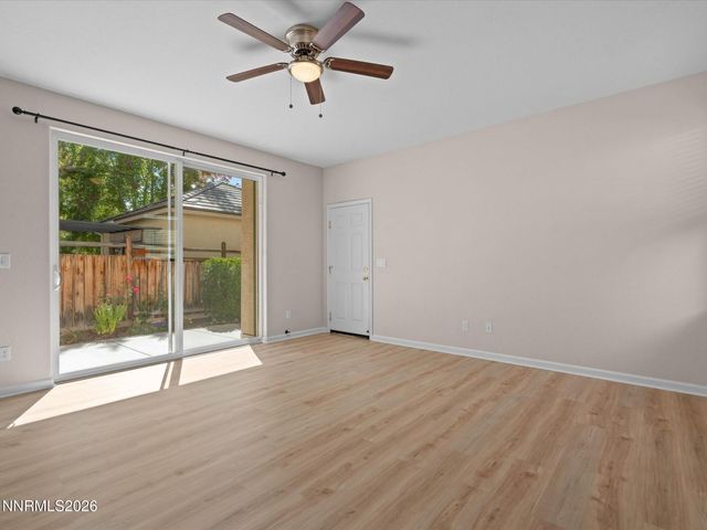 6707 S Gaja Loop, Sparks, NV 89436