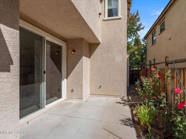 6707 S Gaja Loop, Sparks, NV 89436