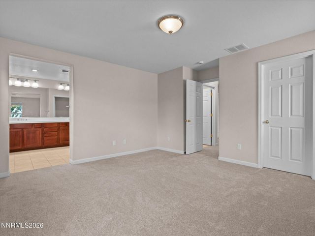 6707 S Gaja Loop, Sparks, NV 89436