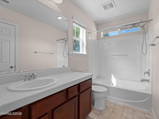 6707 S Gaja Loop, Sparks, NV 89436
