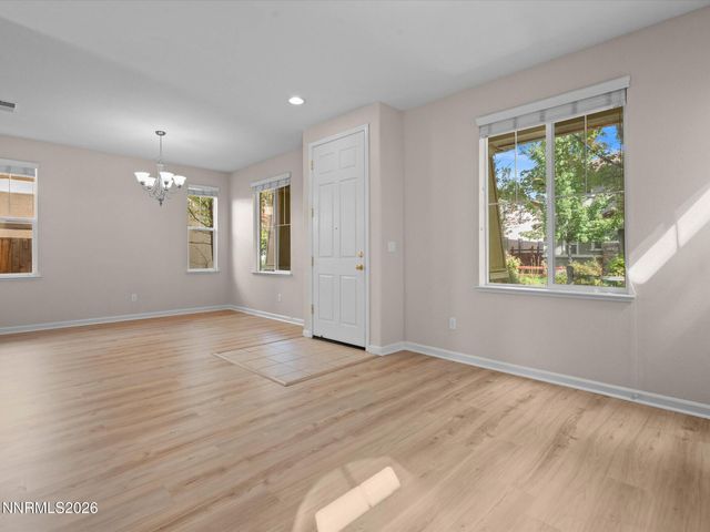 6707 S Gaja Loop, Sparks, NV 89436