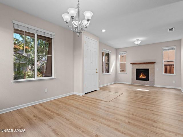 6707 S Gaja Loop, Sparks, NV 89436