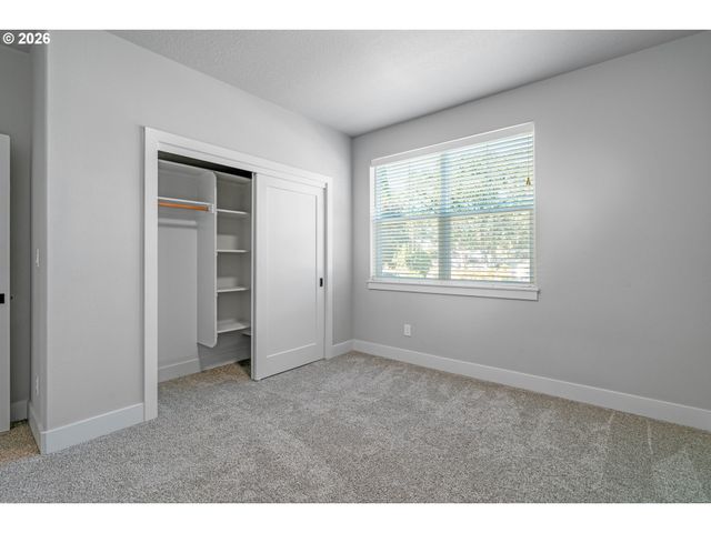 3498 Sw MAYFIELD Ter, Beaverton, OR 97003