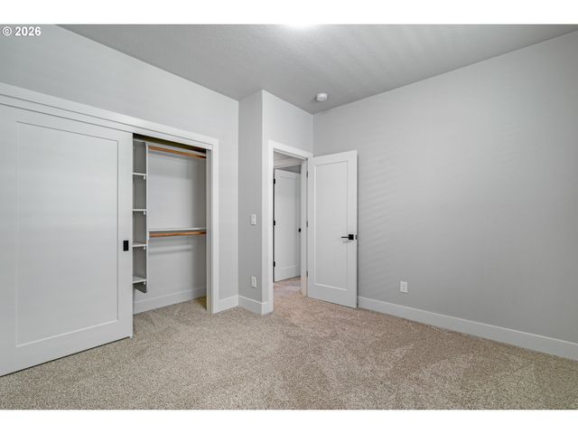 3498 Sw MAYFIELD Ter, Beaverton, OR 97003