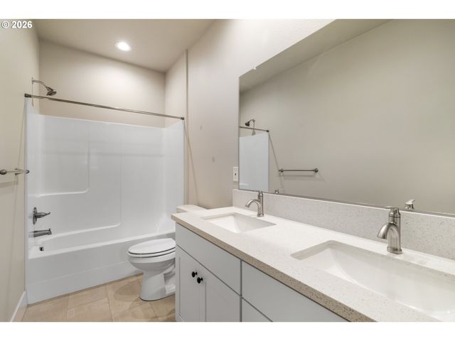 3498 Sw MAYFIELD Ter, Beaverton, OR 97003