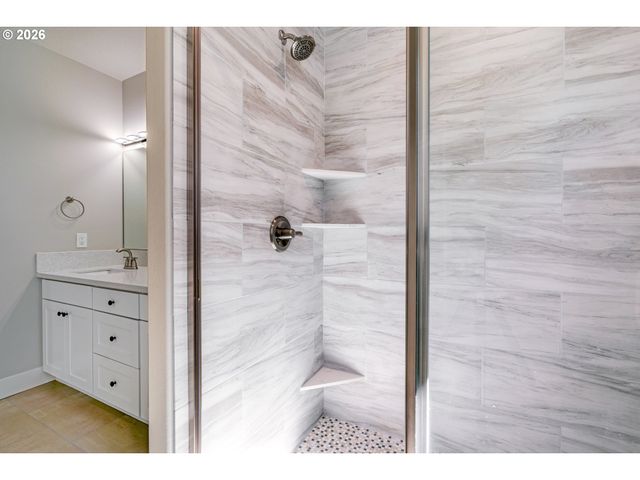 3498 Sw MAYFIELD Ter, Beaverton, OR 97003
