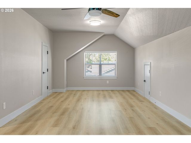 3498 Sw MAYFIELD Ter, Beaverton, OR 97003