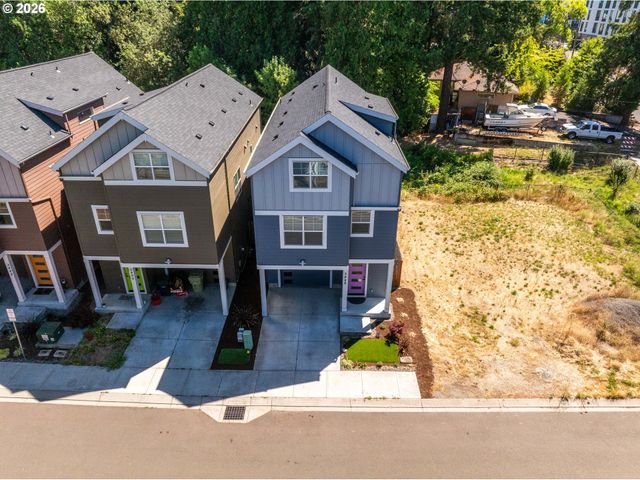 3498 Sw MAYFIELD Ter, Beaverton, OR 97003