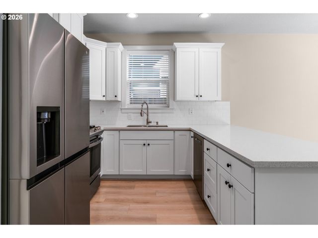 3498 Sw MAYFIELD Ter, Beaverton, OR 97003